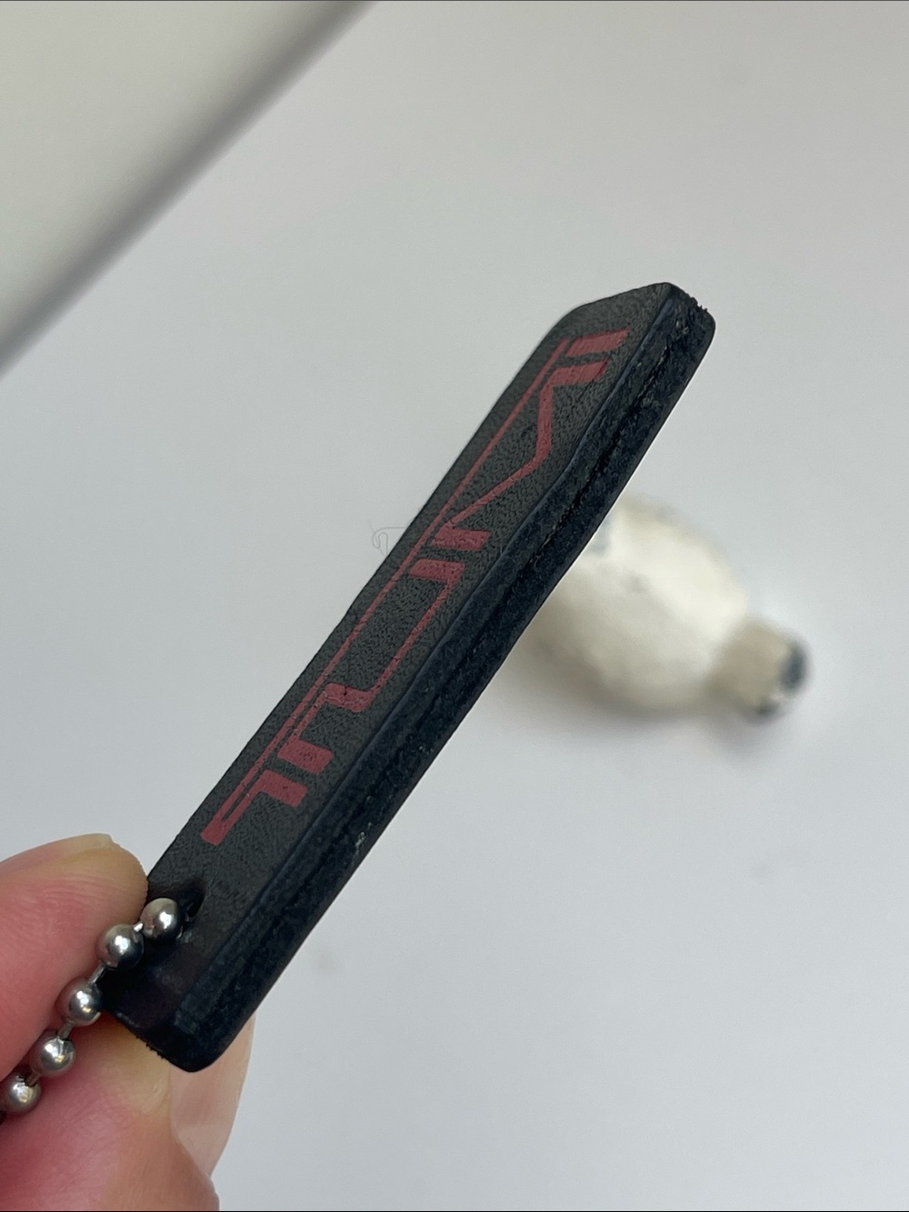 TUMI Leather Hangtag Bag Charm - Picture 5 of 7